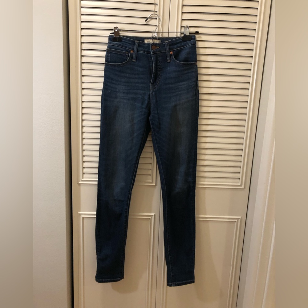 Madewell Curvy High-Rise Skinny Jeans in Danny Wash: TENCEL™ Denim Edition